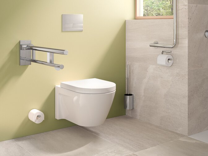 Public barrier-free bathroom in System 900
