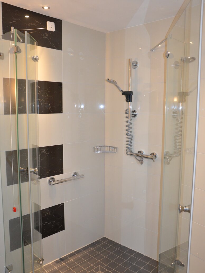 St. Antonius Hospital in Cologne Shower bar at St. Antonius Hospital